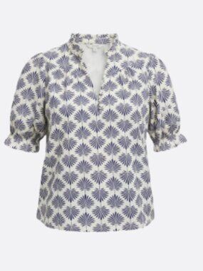 Belle Isle Ruffle Neck Puff Sleeve Top - TORRID - Size 3